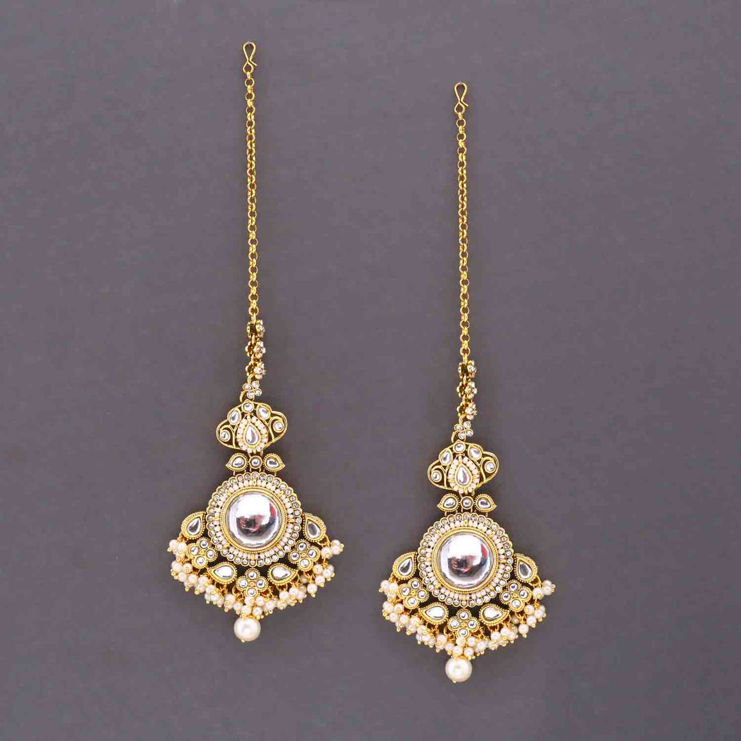 Ivory Kshirja  Kundan Bridal Jewellery Set