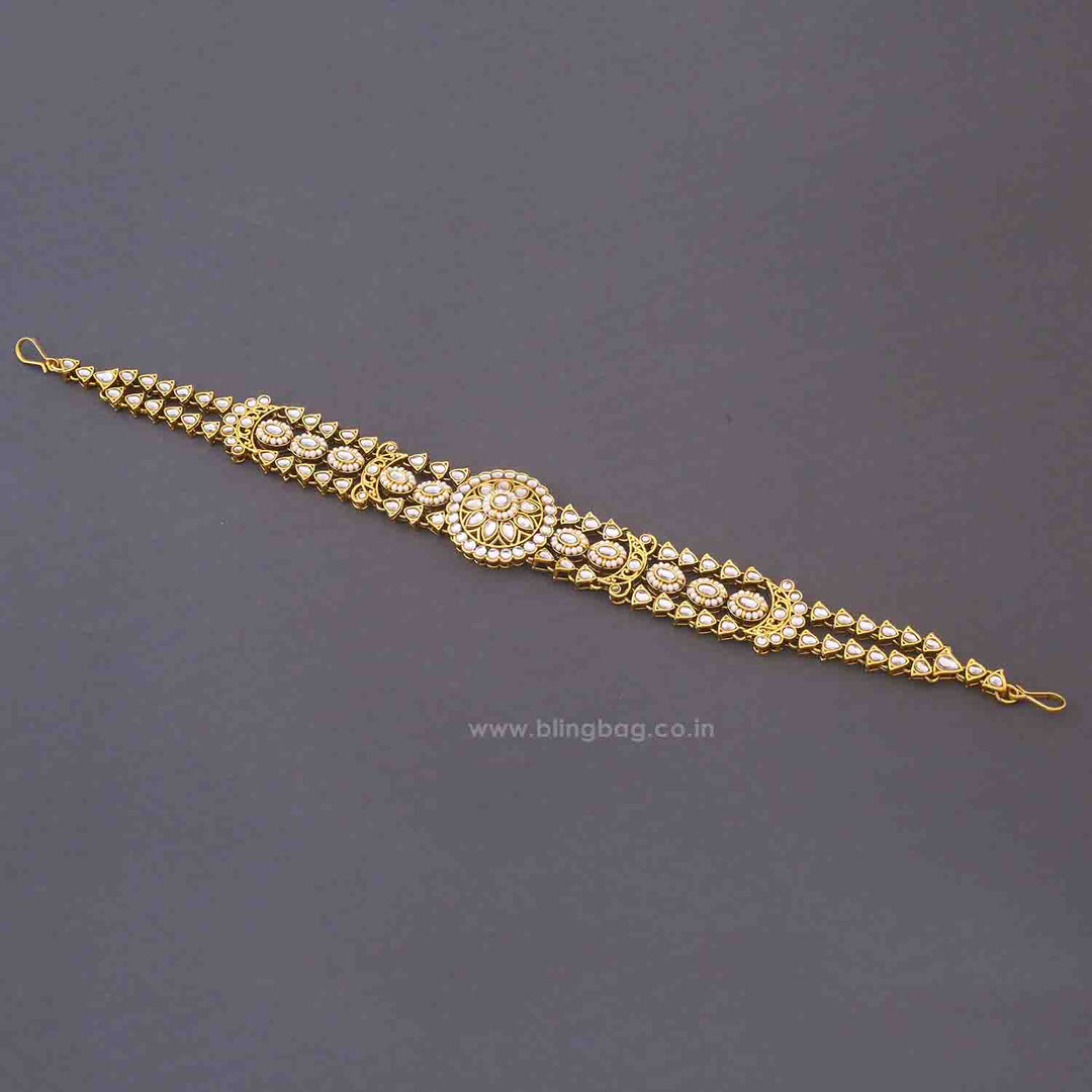 Ivory Lavika Kundan Bridal Jewellery Set