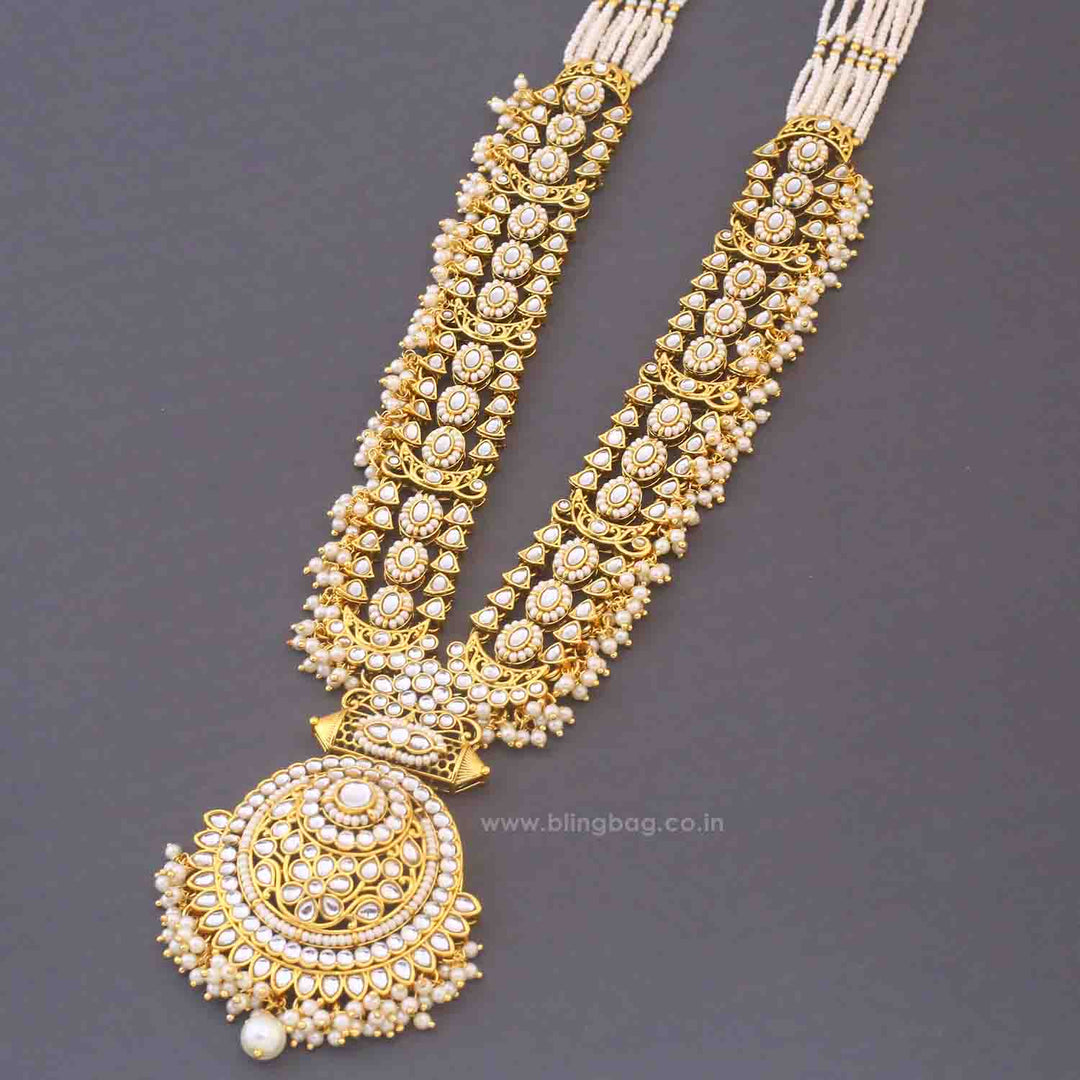 Ivory Lavika Kundan Bridal Jewellery Set