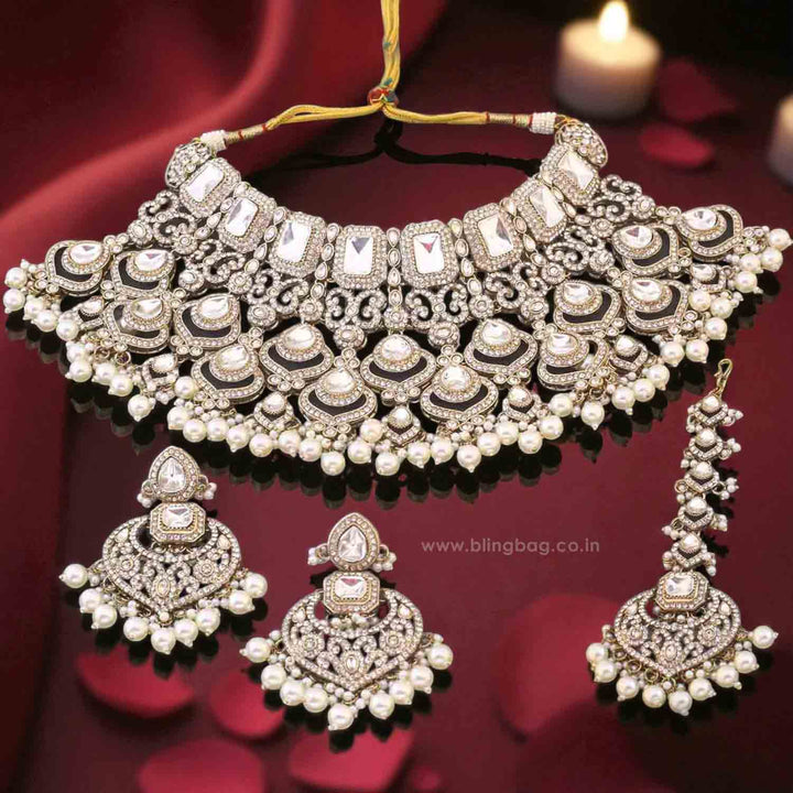 Ivory Lipika Kundan Jewellery Set