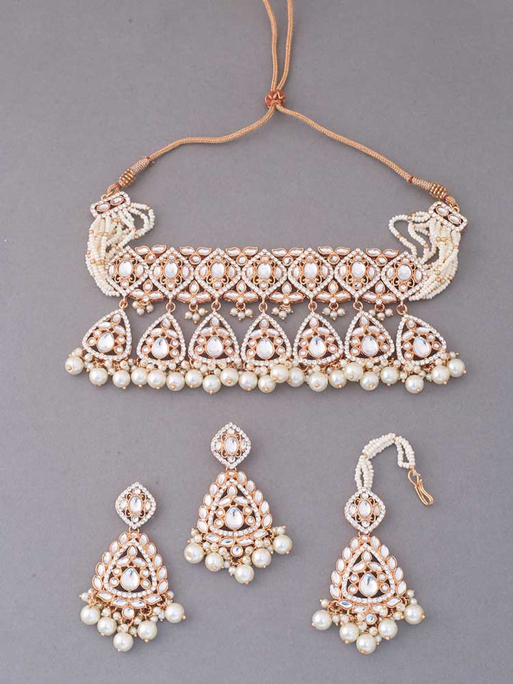 Ivory Maanyata Kundan Jewellery Set