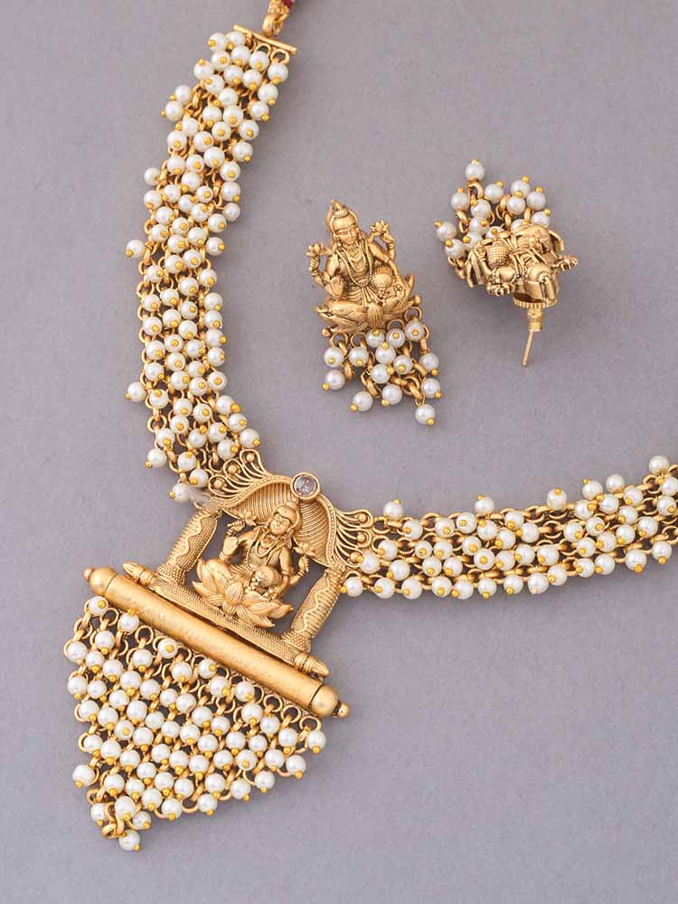 Ivory Mahabhakti Temple Jewellery Set