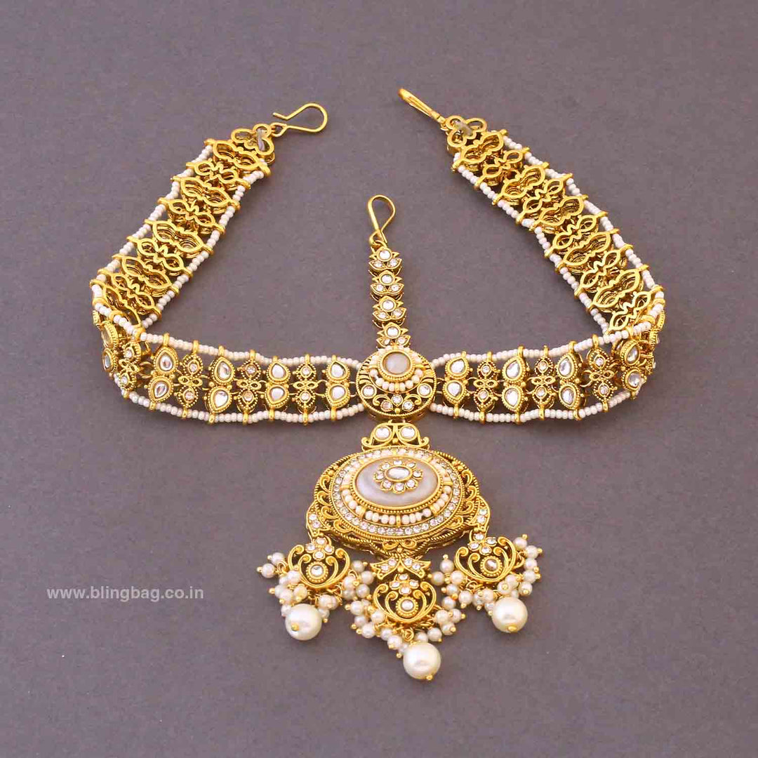 Ivory Mehra Bridal Jewellery Set