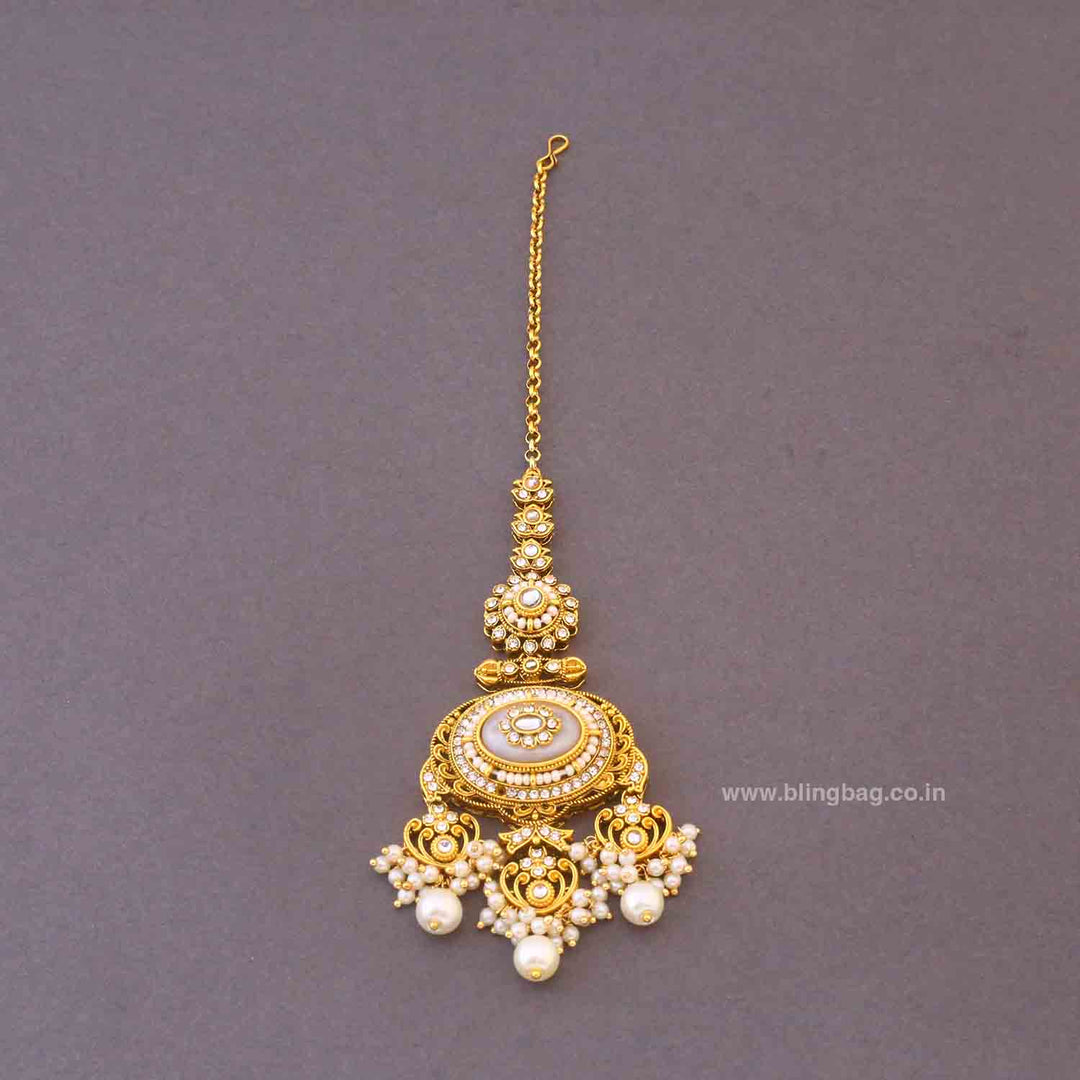 Ivory Mehra Bridal Jewellery Set