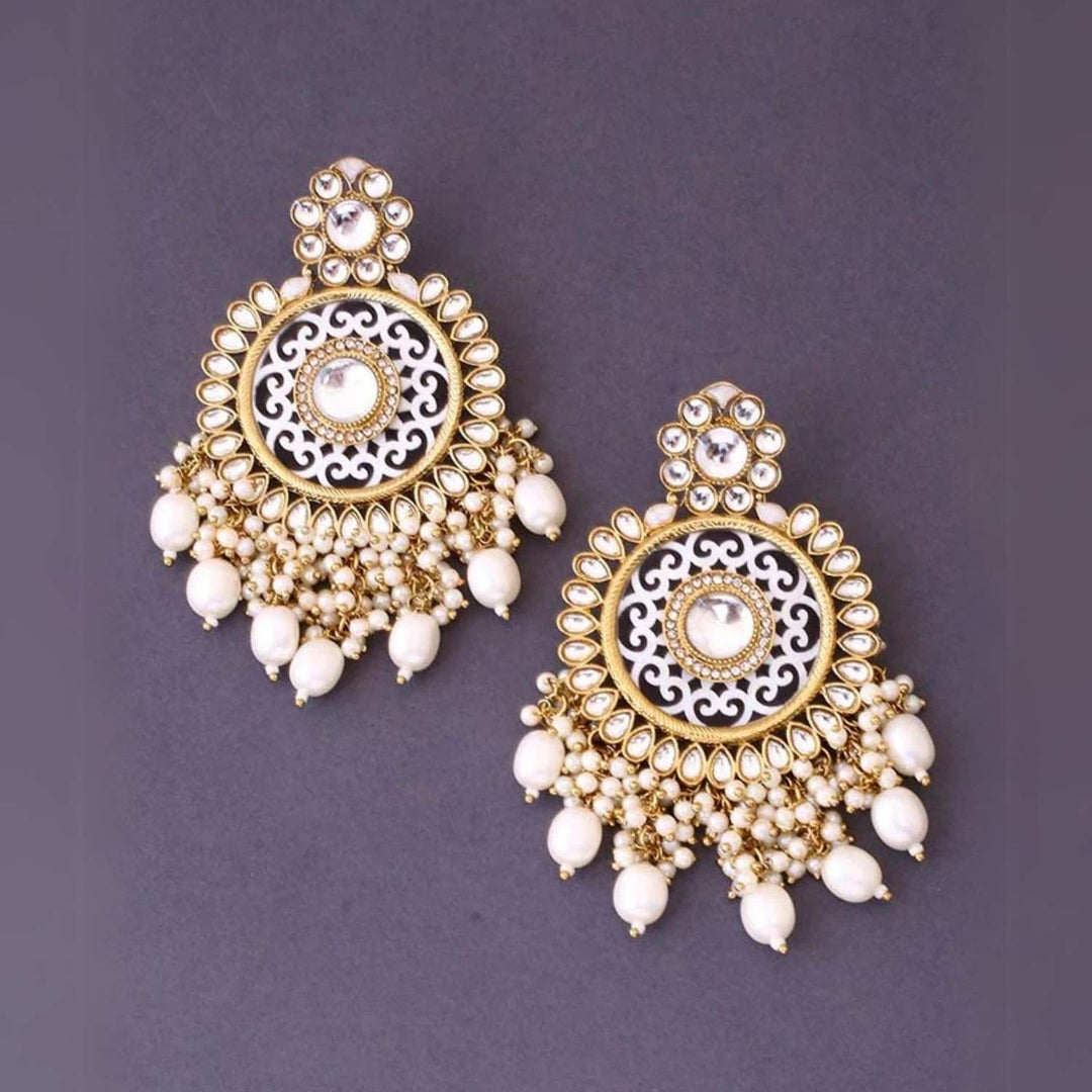 Ivory Miraya Chandbalis