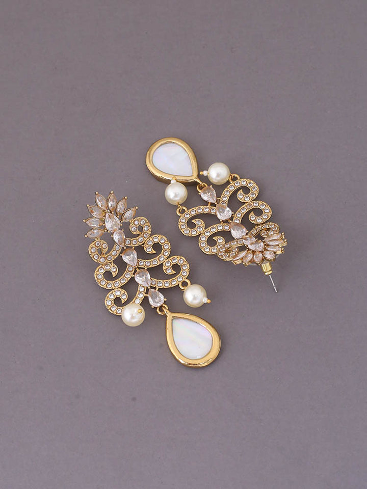 Ivory Mireya Danglers