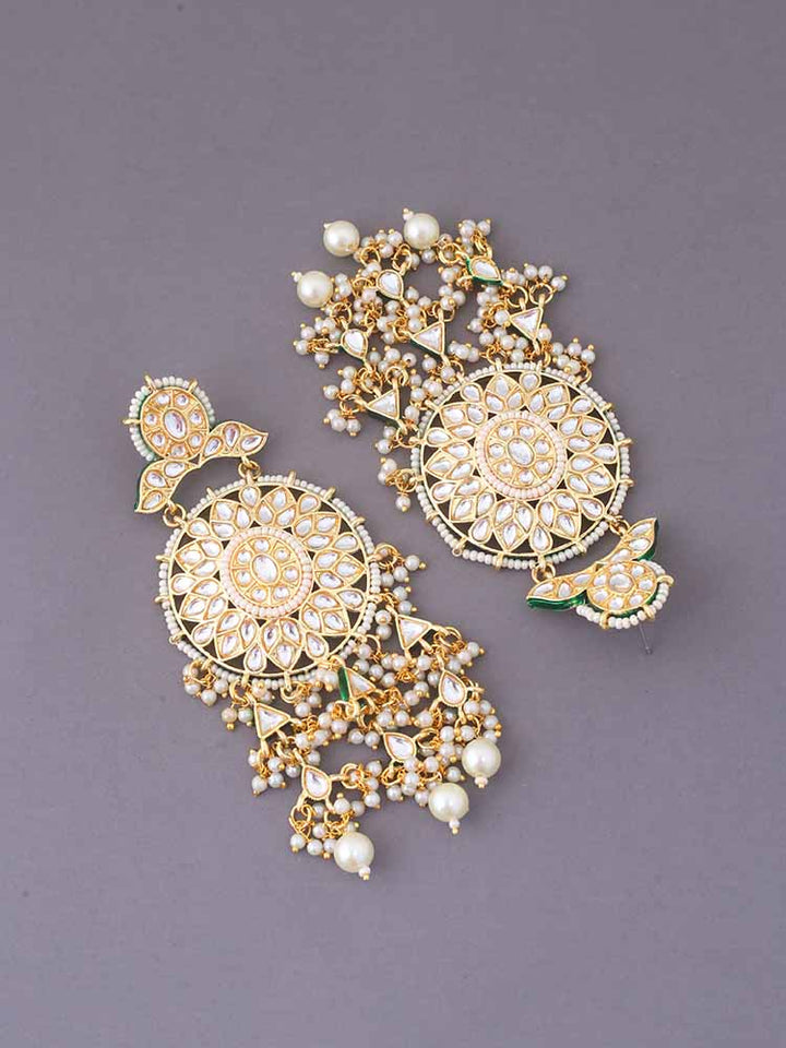 Ivory Mishka Chaandbalis