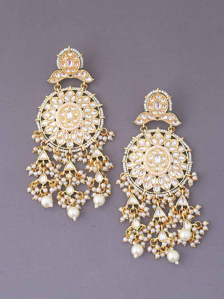 Ivory Mishka Chaandbalis