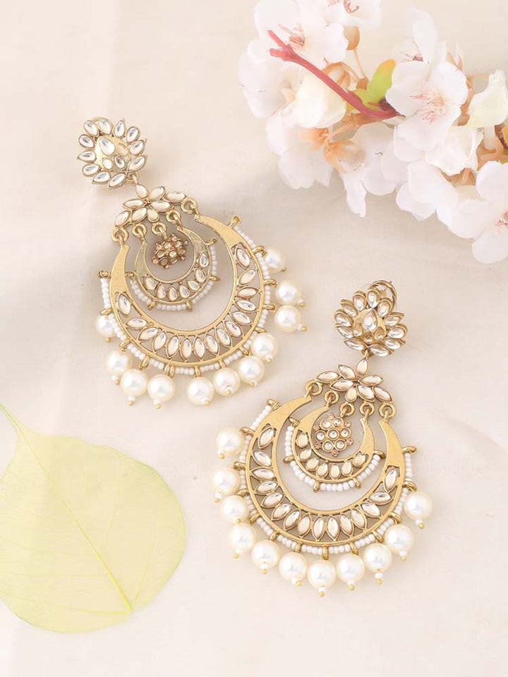 Ivory Mumtaz Chandbalis