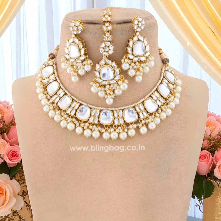 Ivory Namya Kundan Jewellery Set
