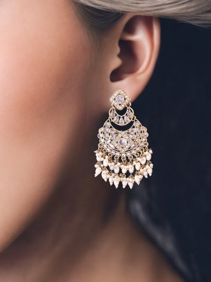 Ivory Nila Chandbalis