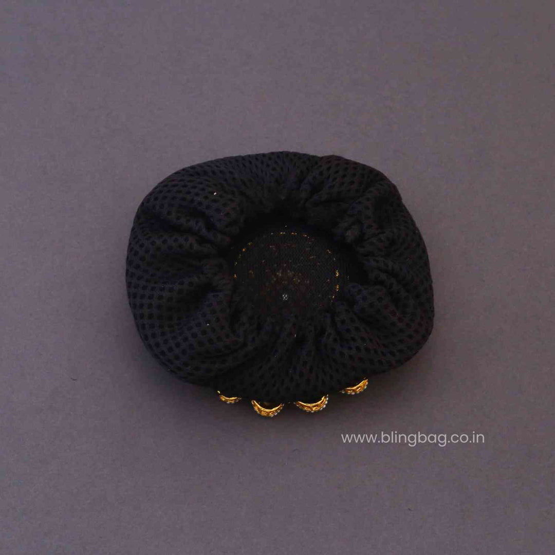 Ivory Nishai Kundan Hair Bun Cage
