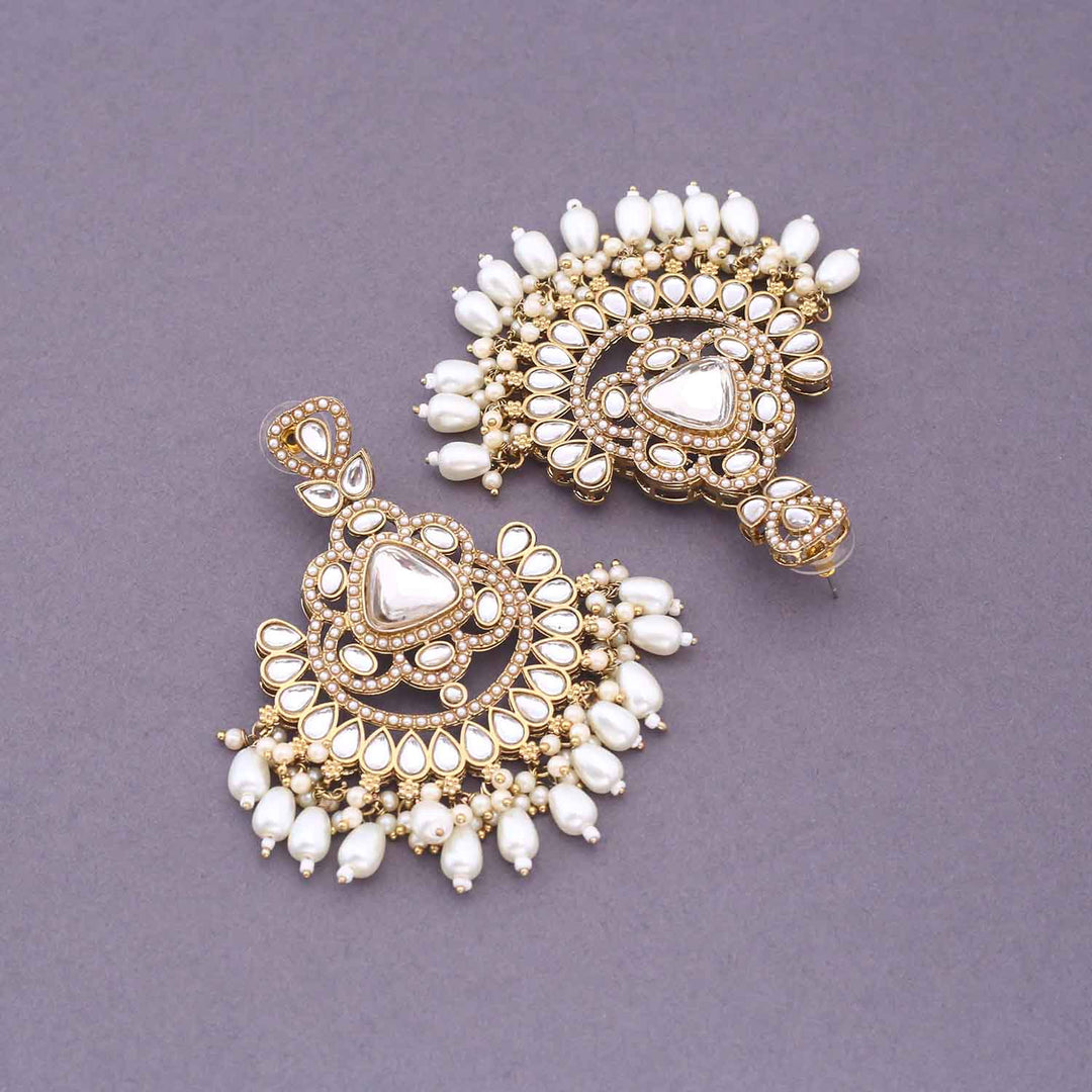 Ivory Noor Punjabi Chandbalis