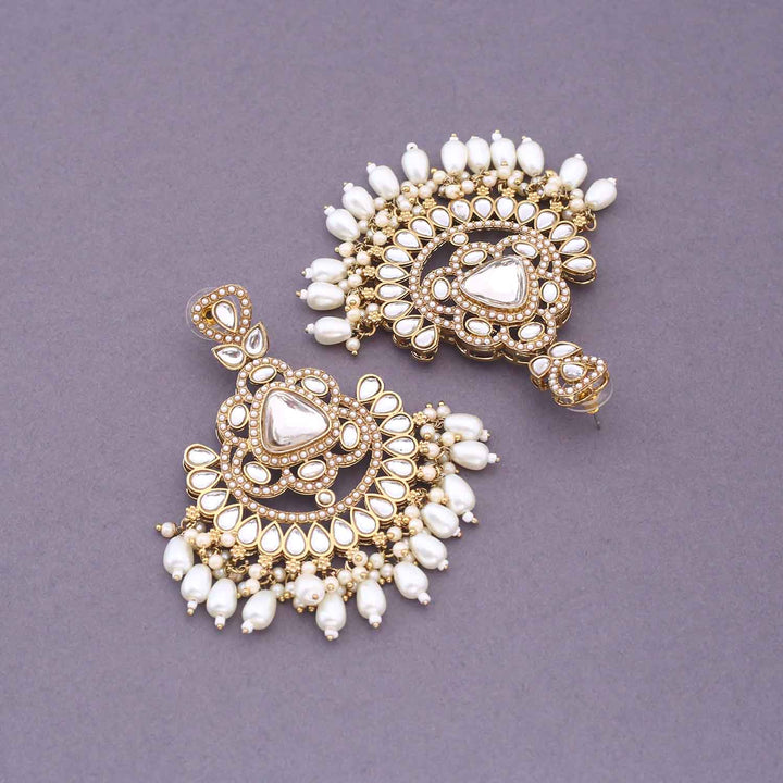 Ivory Noor Punjabi Chandbalis