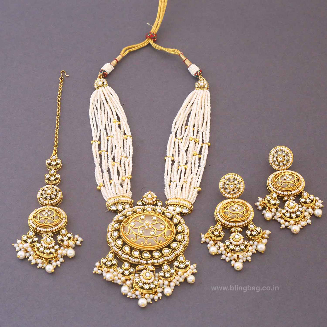 Ivory Ojalika Kundan Jewellery Set