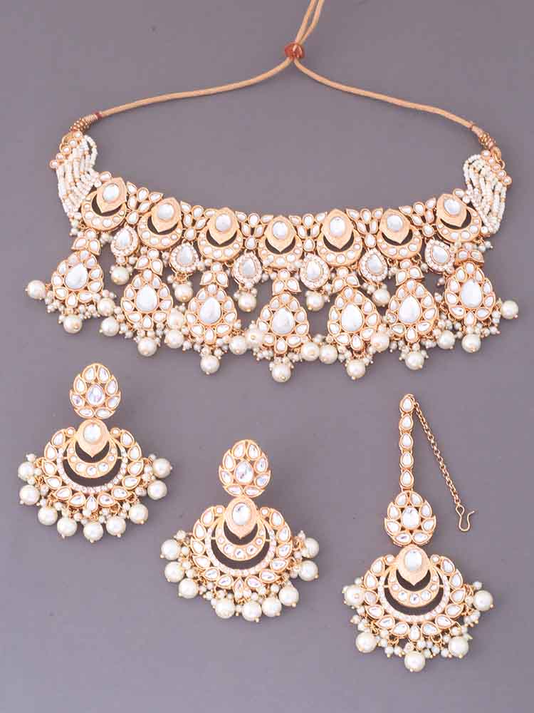 Ivory Panjurli Jewellery Set