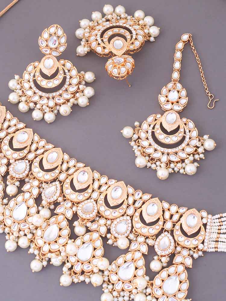 Ivory Panjurli Jewellery Set