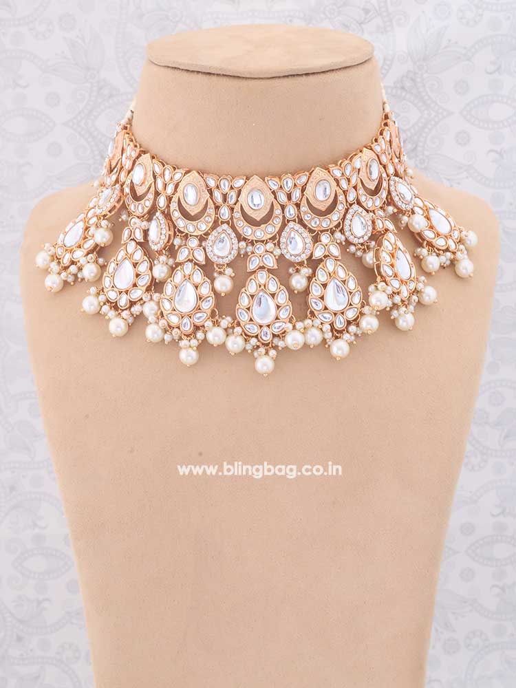 Ivory Panjurli Jewellery Set