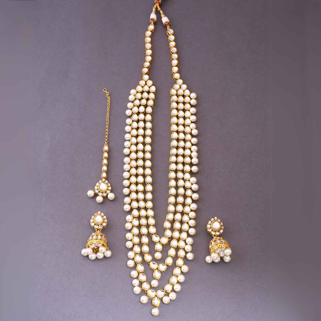 Ivory Pankhi Kundan Jewellery Set