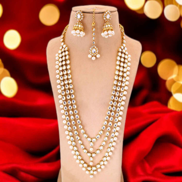 Ivory Pankhi Kundan Jewellery Set