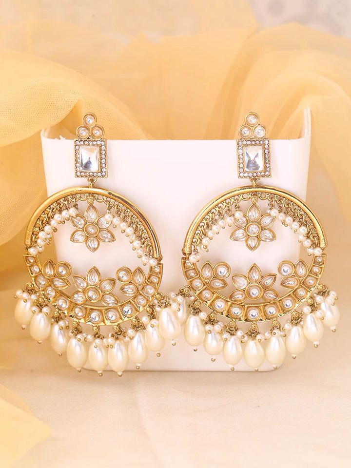 Ivory Pariniti Chandbalis