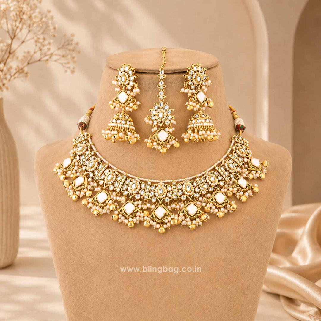 Ivory Pihuani Kundan Jewellery Set
