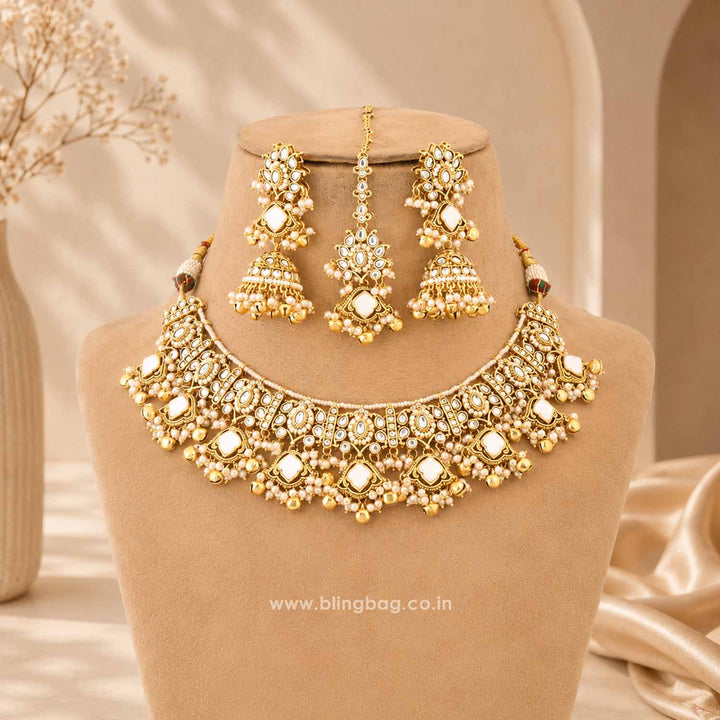 Ivory Pihuani Kundan Jewellery Set
