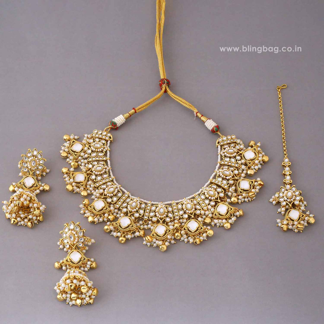 Ivory Pihuani Kundan Jewellery Set