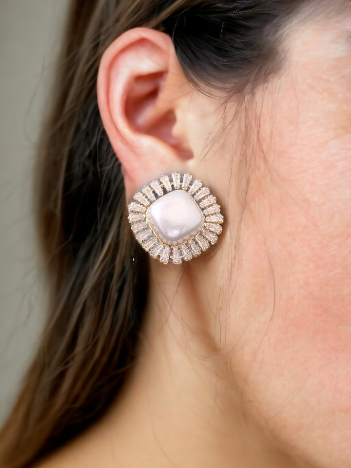 Ivory Plumet Studs