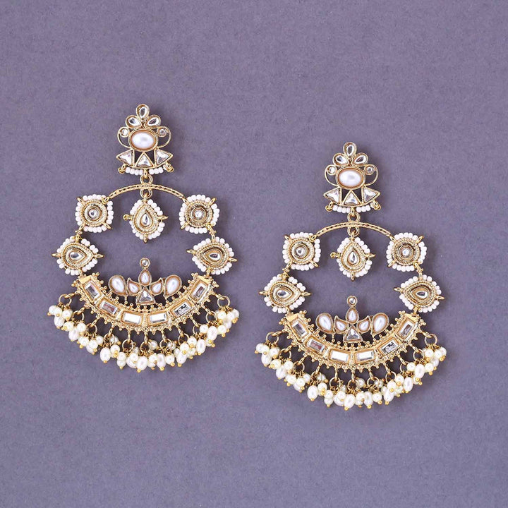 Ivory Pravina Pearl Chandbalis