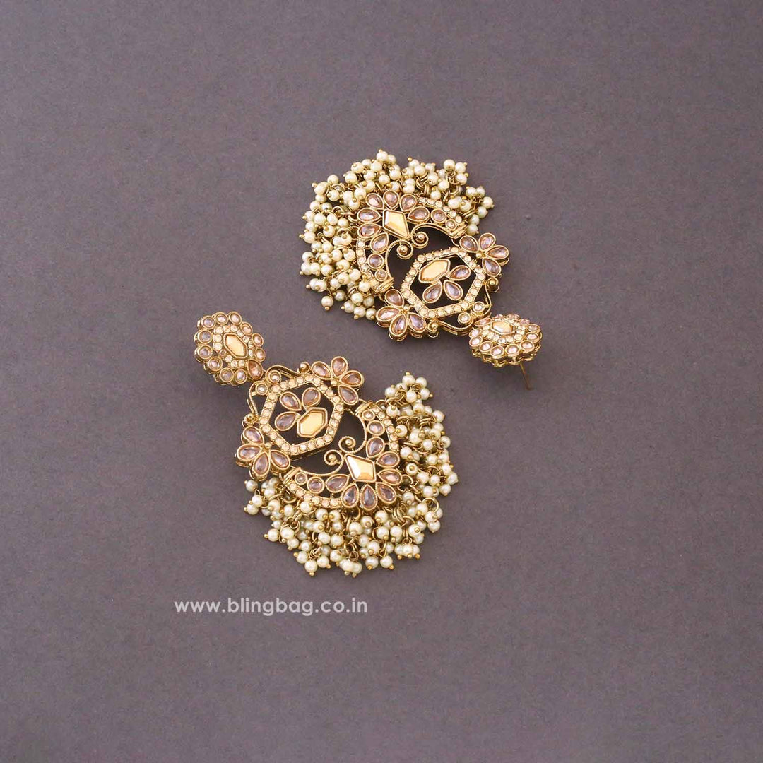 Ivory Preksha Chaandbalis