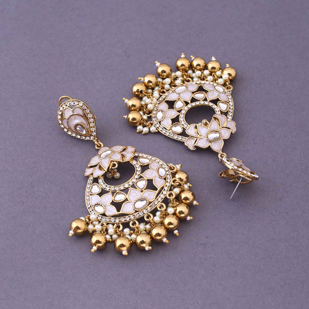 Ivory Prishani Chandbalis