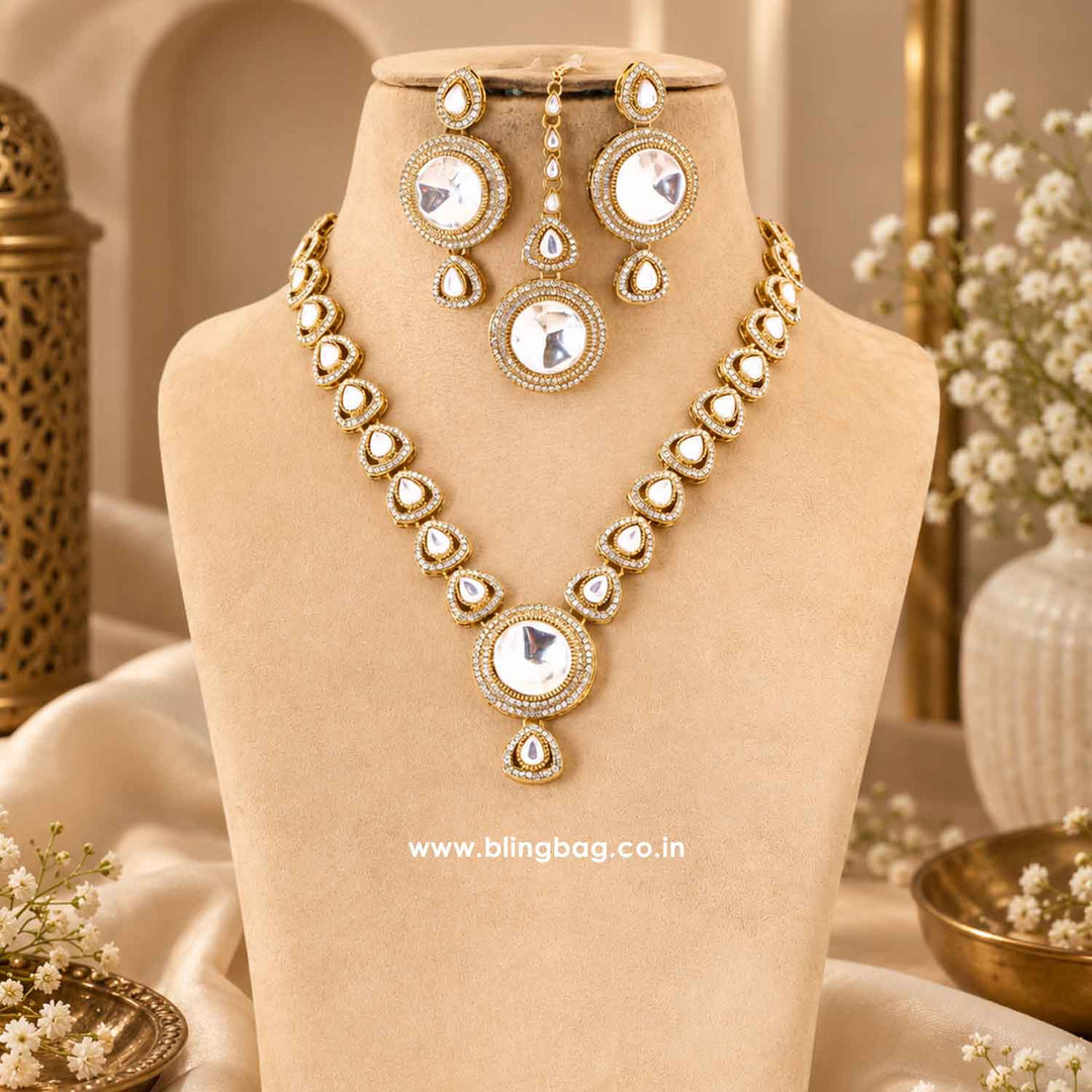 Ivory Raahi Kundan Jewellery Set