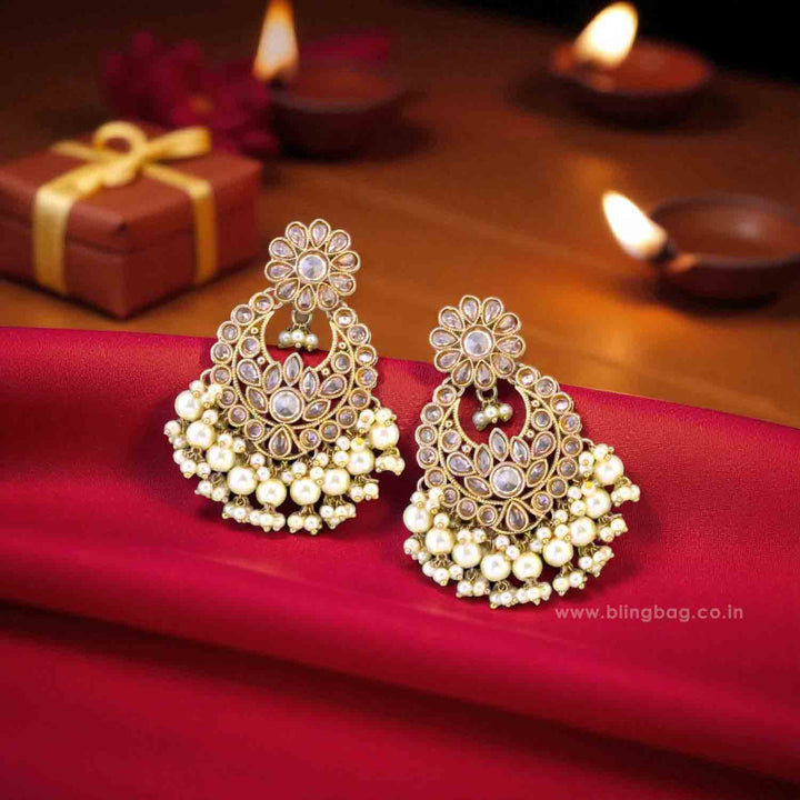 Ivory Rachita Chaandbalis