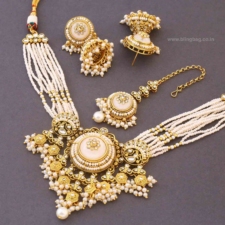 Ivory Rajiza Kundan Jewellery Set