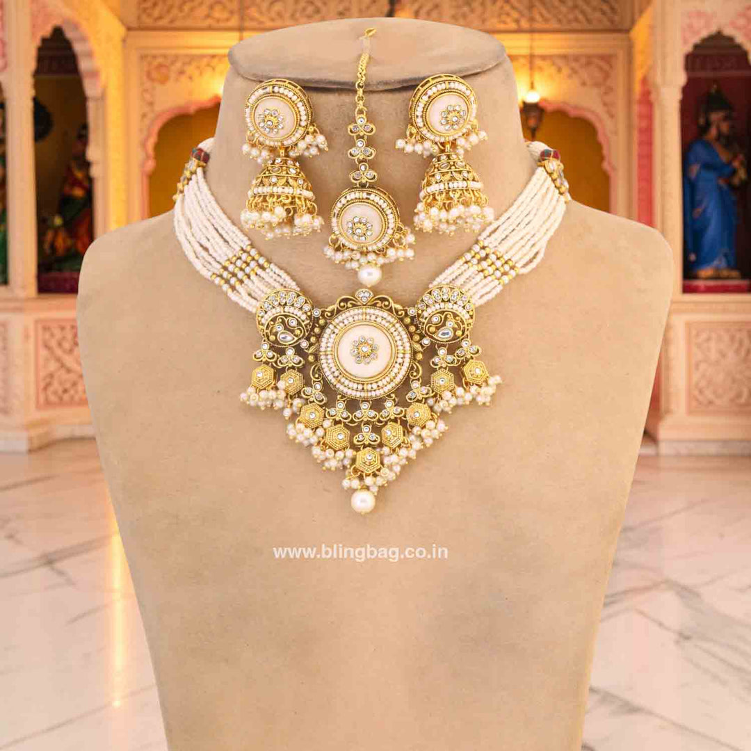 Ivory Rajiza Kundan Jewellery Set