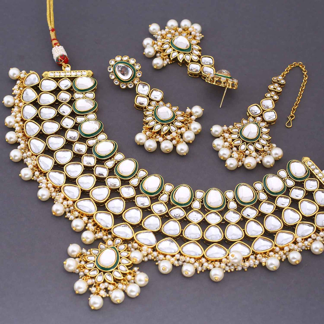 Ivory Rauhana Kundan Jewellery Set