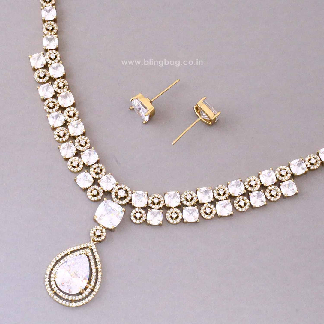 Ivory Regal Victorian Jewellery Set - New Arrival