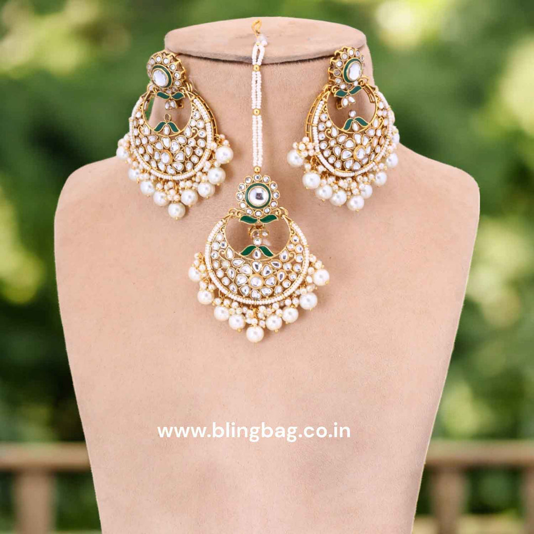 Ivory Rizveena Kundan Jewellery Set