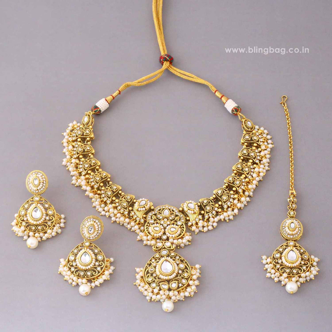 Ivory Roshniika Kundan Jewellery Set