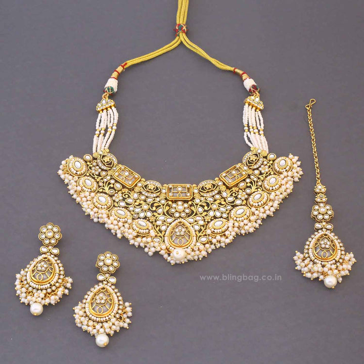 Ivory Roshnika Kundan Jewellery Set