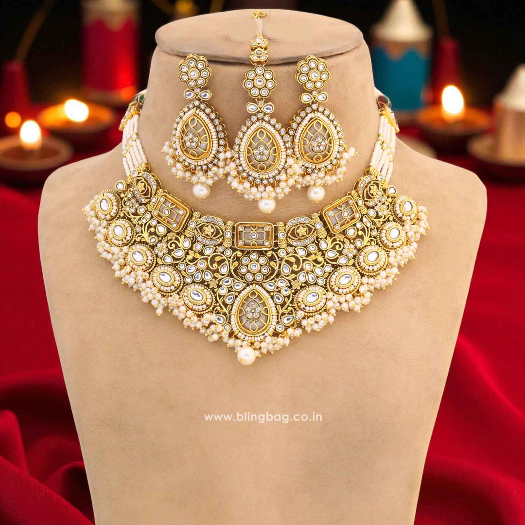 Ivory Roshnika Kundan Jewellery Set