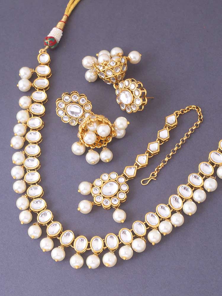 Ivory Rushika Kundan Jewellery Set