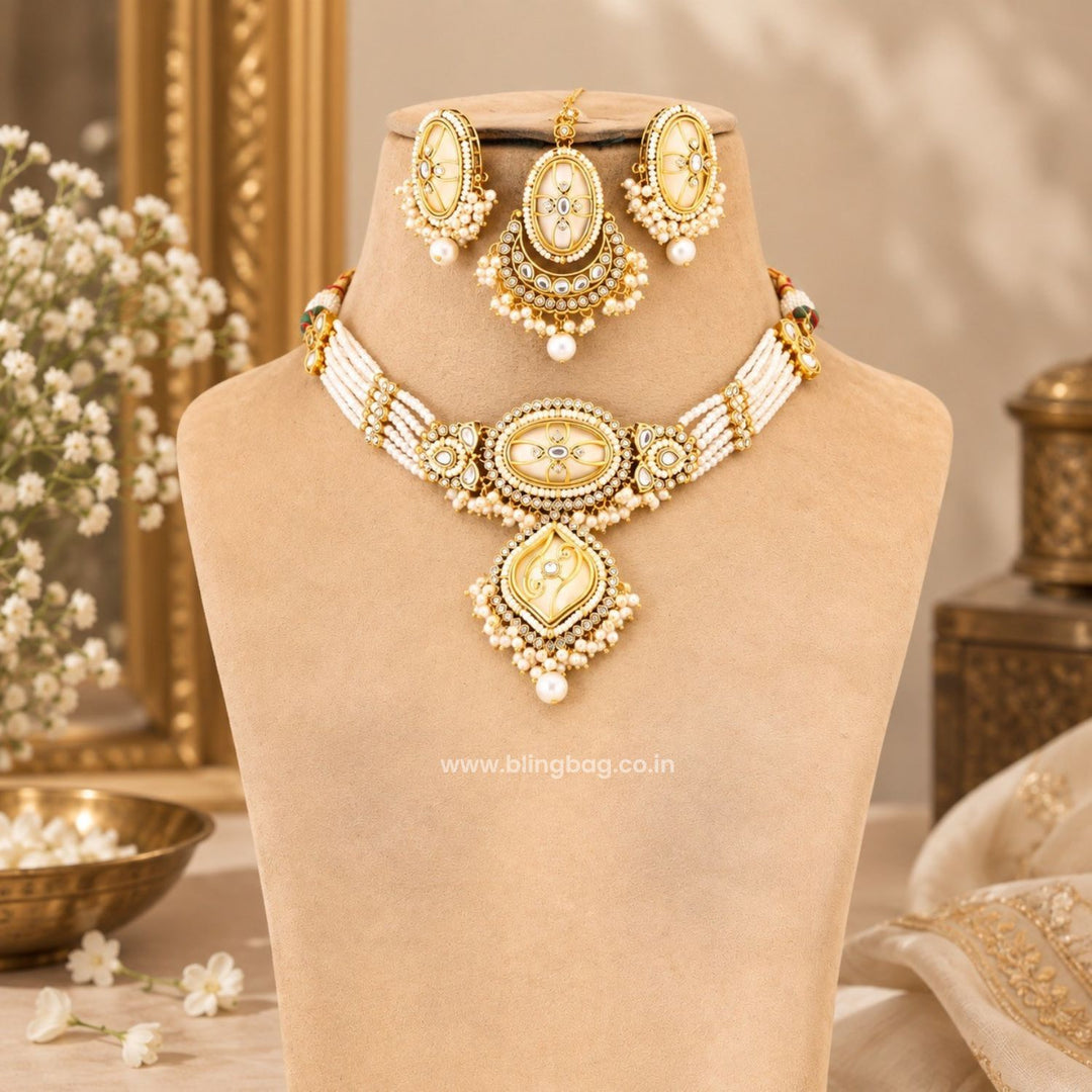 Ivory Saavi Kundan Jewellery Set - New Arrival