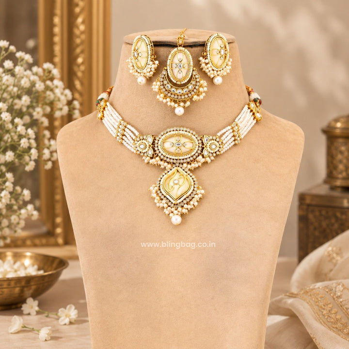 Ivory Saavi Kundan Jewellery Set - New Arrival