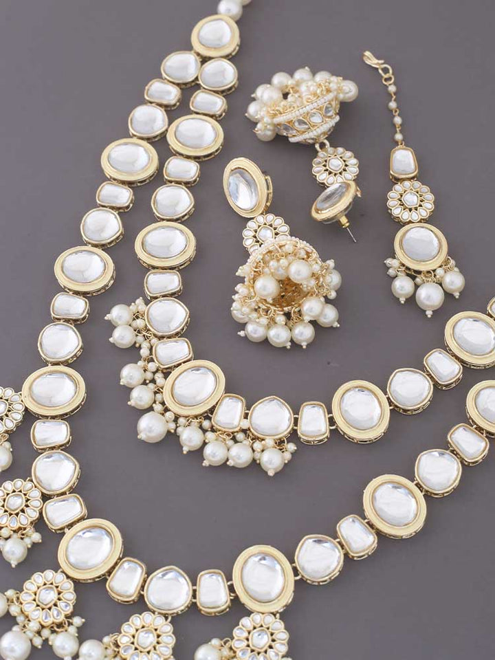 Ivory Sakshi Jewellery Set