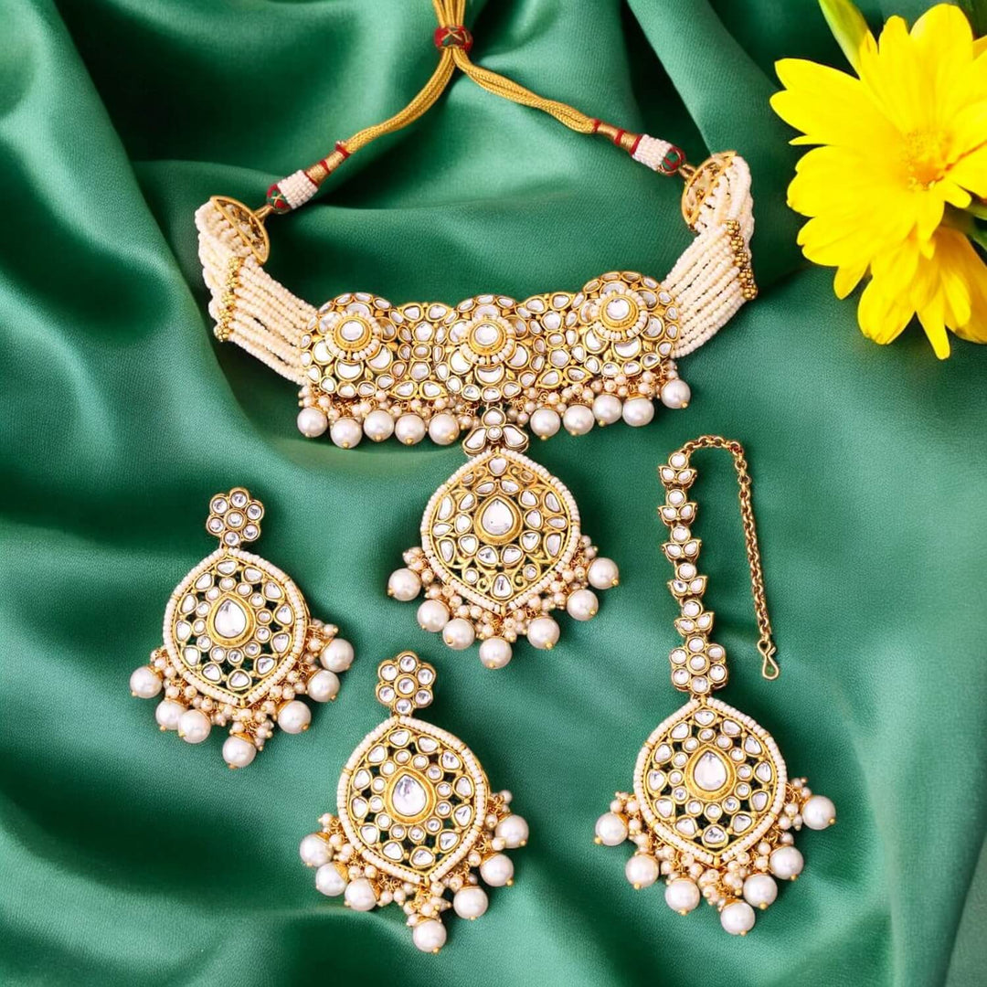 Ivory Saloni Kundan Jewellery Set – Bling Bag