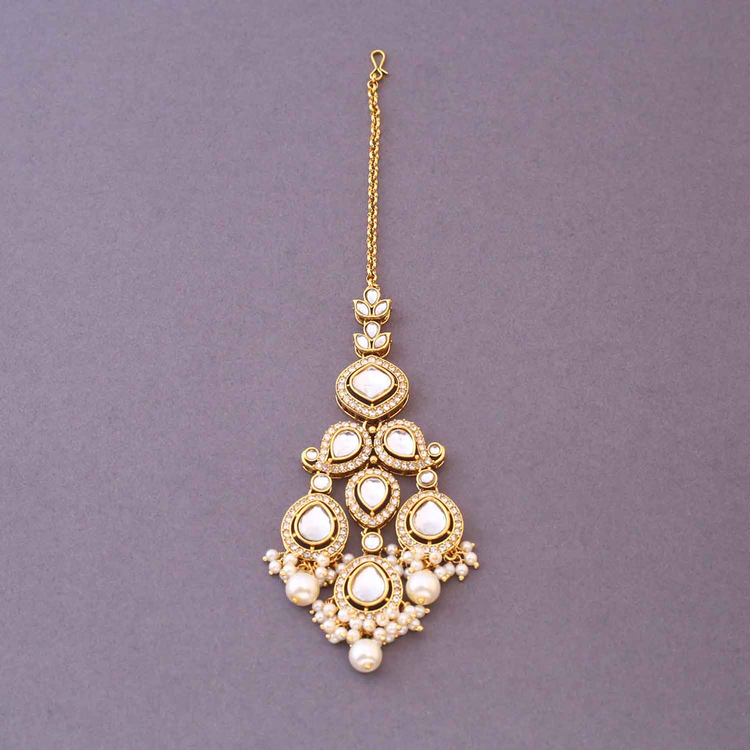 Ivory SamarthI Bridal Jewellery Set