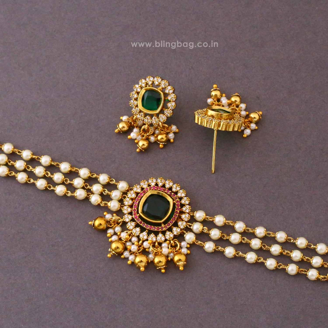 Ivory Samika Antique Jewellery Set- New Arrival