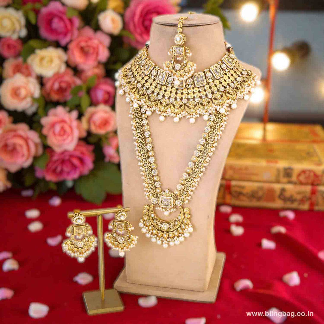 Ivory Sannidhi Kundan Bridal Jewellery Set